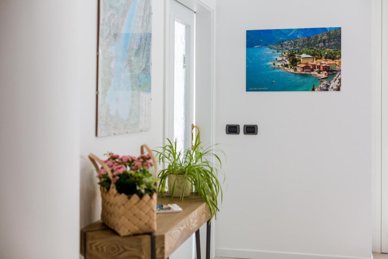 Hotel New Garden Torbole Sul Garda Exterior foto